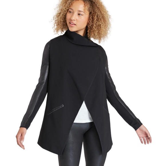 SPANX Sweaters - NWT Spanx Drape Front black Jacket sz Large